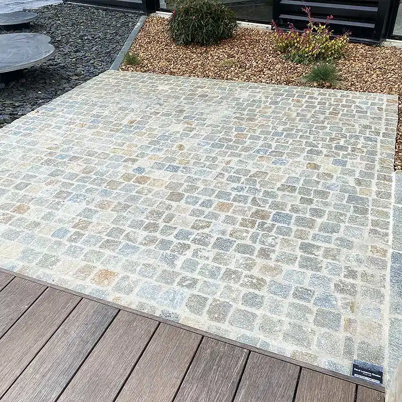 Pavés Luzerne Gneiss - clivé