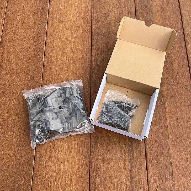 MOSO clips + vis démarrage