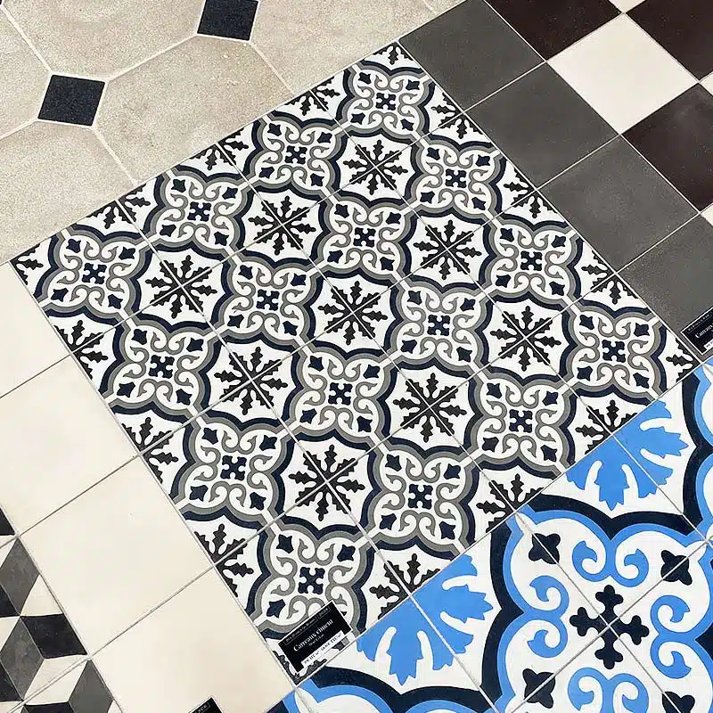 Carreaux de ciment - motif céleste