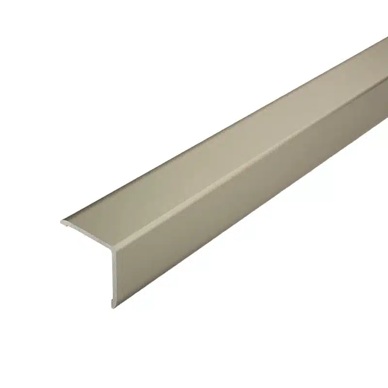 Cornière d'angle - titane