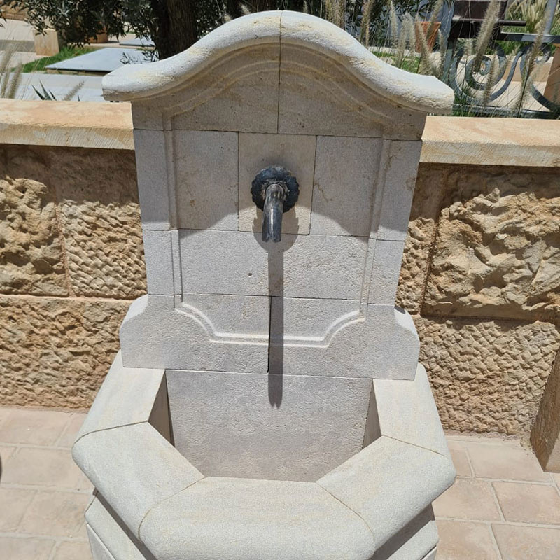 Fontaine Patrimoine St-Cyr avec bec verseur